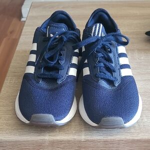 SWIFT RUN X Sneaker Women